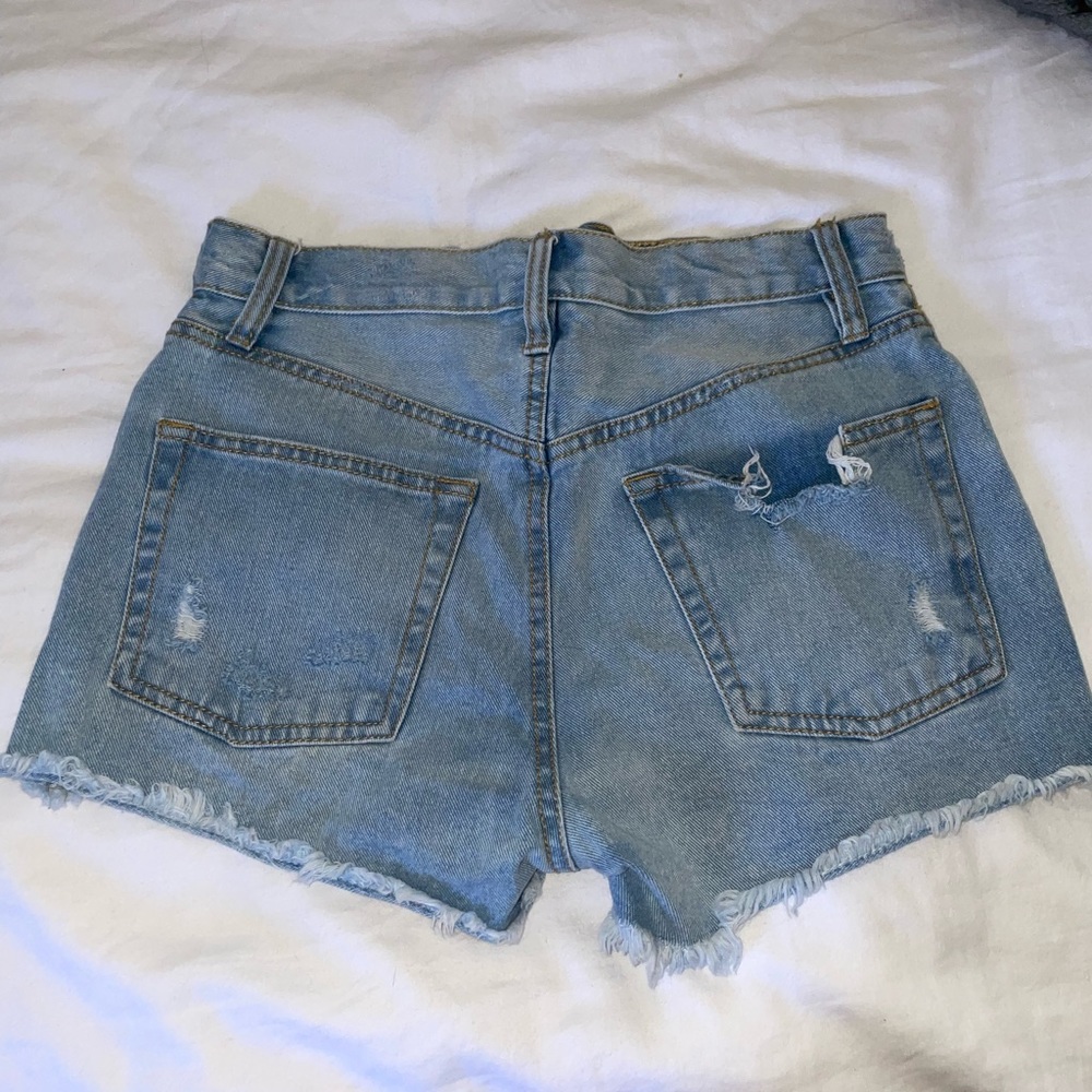 Women’s ultra high rise ripped denim shorts